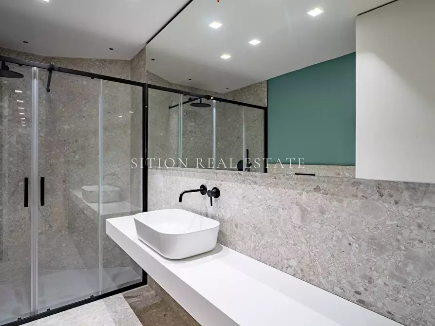 Immagine 8 di Appartamento in vendita  in Via Ludovico Ariosto 19 a Milano