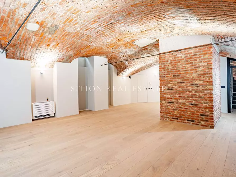 Immagine 23 di Appartamento in vendita  in Via Ludovico Ariosto 19 a Milano