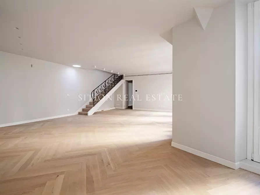 Immagine 2 di Appartamento in vendita  in Via Ludovico Ariosto 19 a Milano