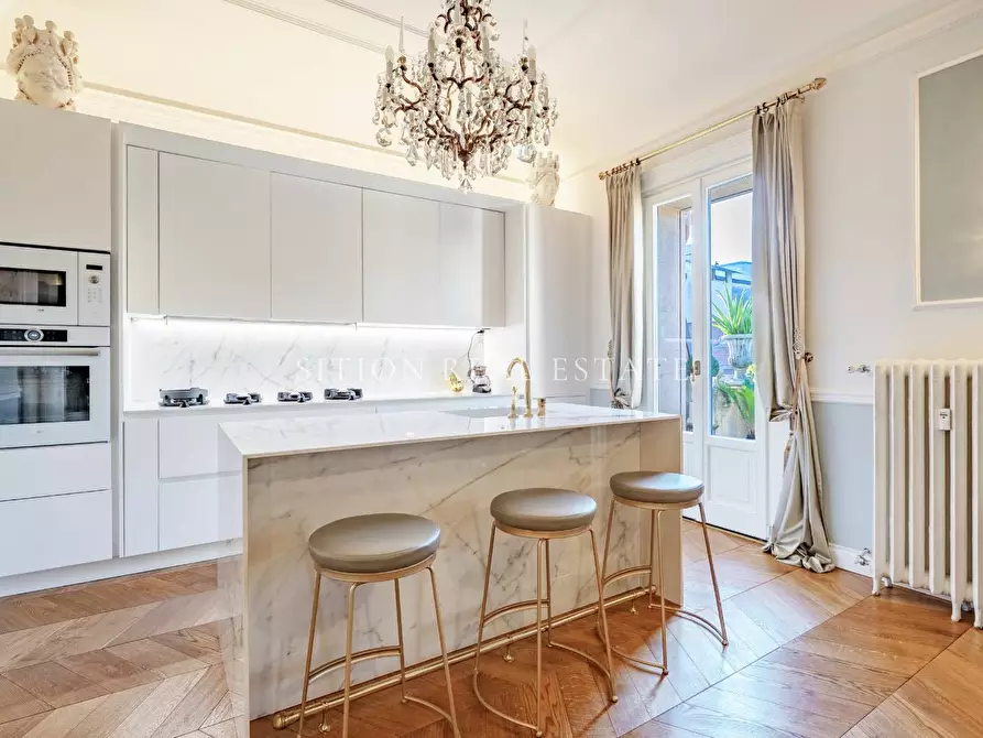 Immagine 4 di Appartamento in vendita  in Via Luigi Settembrini 56 a Milano