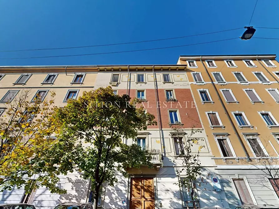 Immagine 13 di Appartamento in vendita  in Via Seprio 22 a Milano
