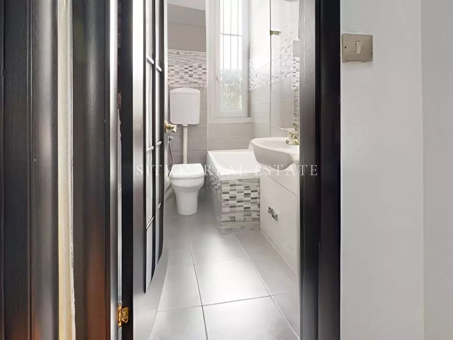 Immagine 4 di Appartamento in vendita  in Via Salvatore Rosa 20 a Milano