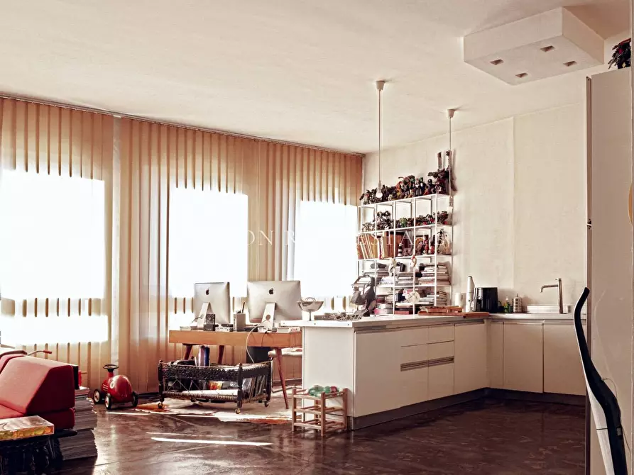 Immagine 3 di Appartamento in vendita  in Via Giovanni Cadolini 32 a Milano