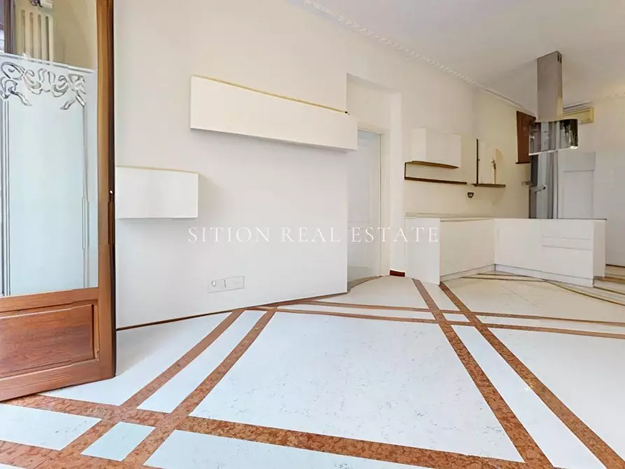 Immagine 11 di Appartamento in vendita  in Via Giovanni Da Milano 6 a Milano