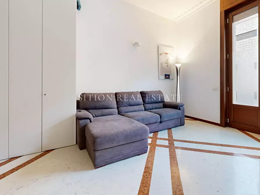 Immagine 12 di Appartamento in vendita  in Via Giovanni Da Milano 6 a Milano