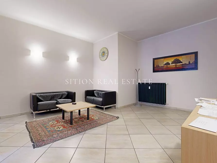 Immagine 3 di Ufficio in vendita  in Via Piave 3 a Milano