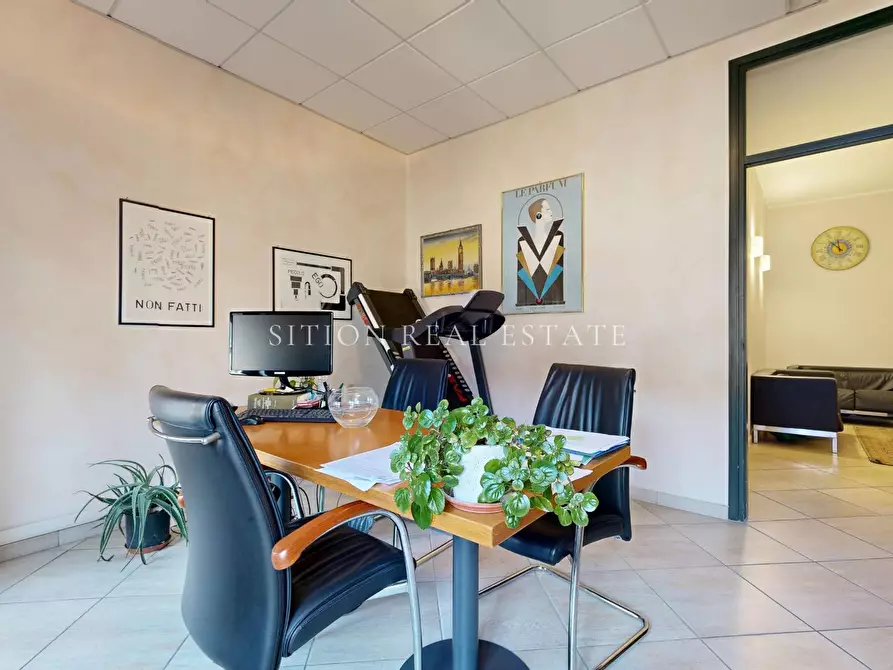 Immagine 7 di Ufficio in vendita  in Via Piave 3 a Milano