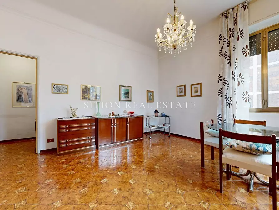 Immagine 1 di Appartamento in vendita  in Viale Delle Rimembranze Di Lambrate 18 a Milano