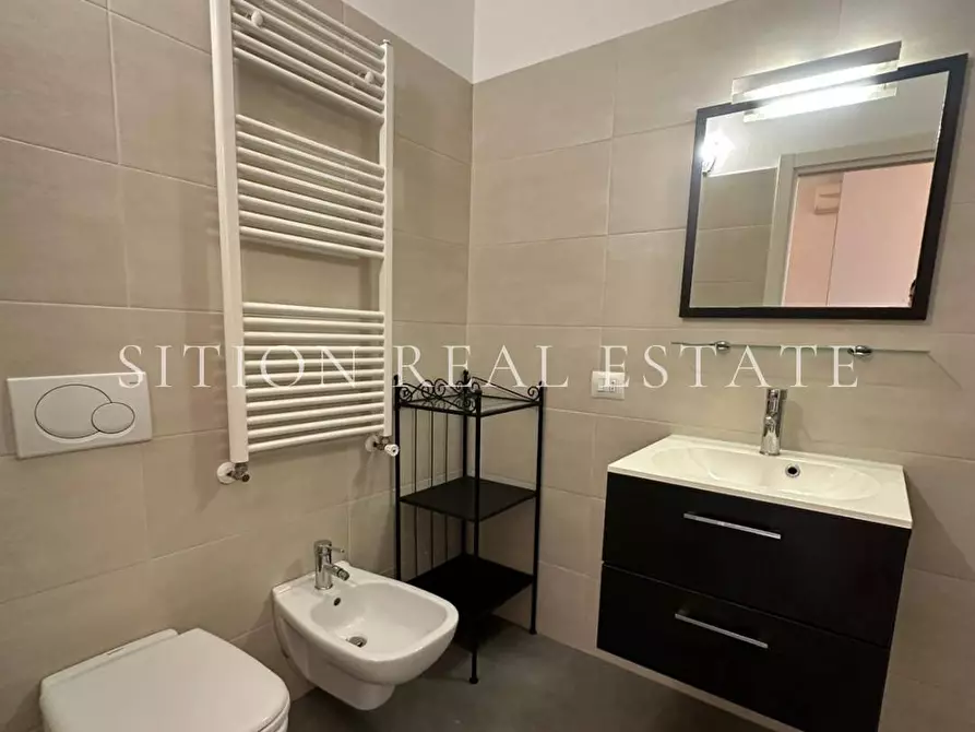 Immagine 4 di Appartamento in vendita  in Viale Ortles 54 a Milano