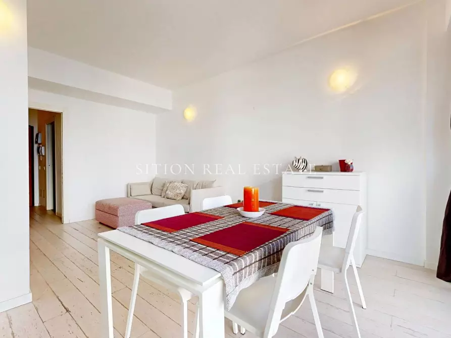 Immagine 18 di Appartamento in vendita  in Viale Ortles 54 a Milano