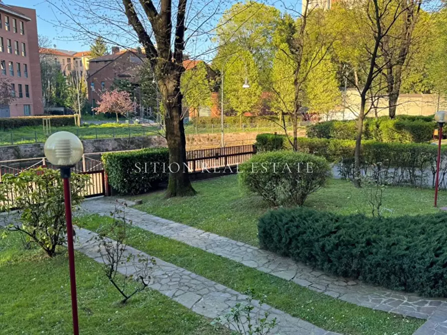Immagine 1 di Appartamento in vendita  in Via Dolomiti 1 a Milano