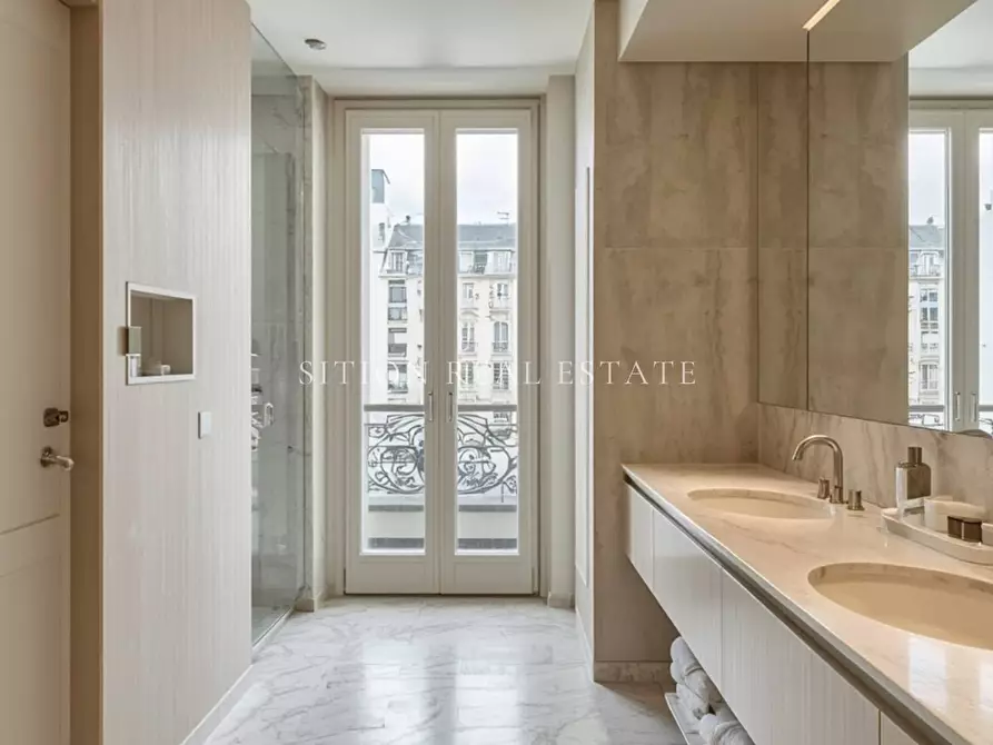 Immagine 7 di Appartamento in vendita  in Via Giovanni Cadolini 34 a Milano