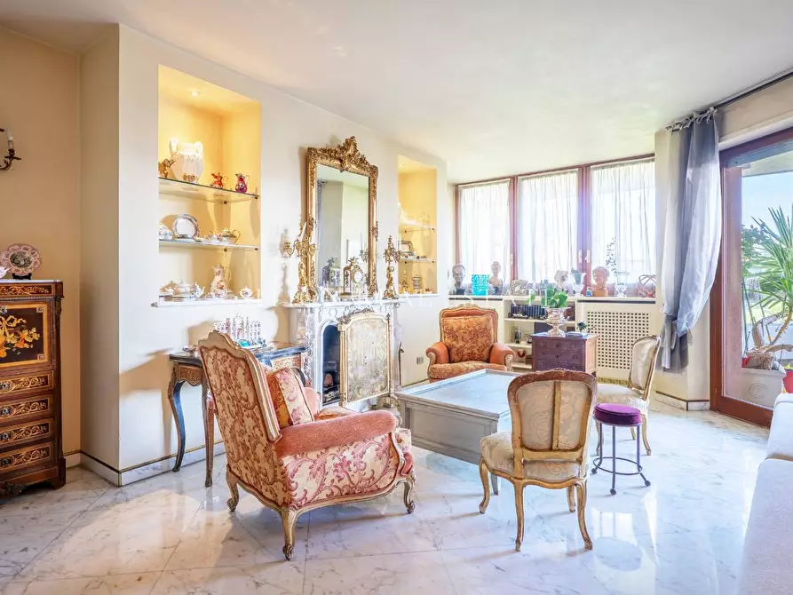 Immagine 1 di Appartamento in vendita  in Via Ippodromo 105 a Milano
