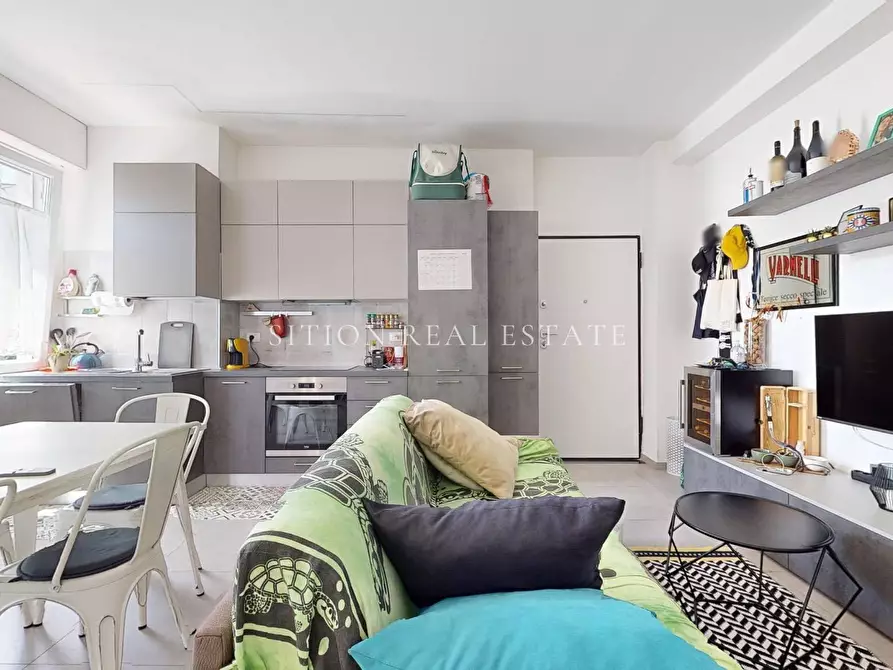 Immagine 8 di Appartamento in vendita  in Via Valsolda 5 a Milano