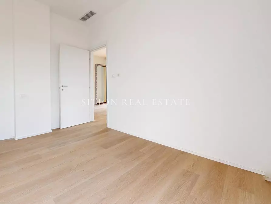 Immagine 18 di Appartamento in vendita  in Via Bressanone 10 a Milano