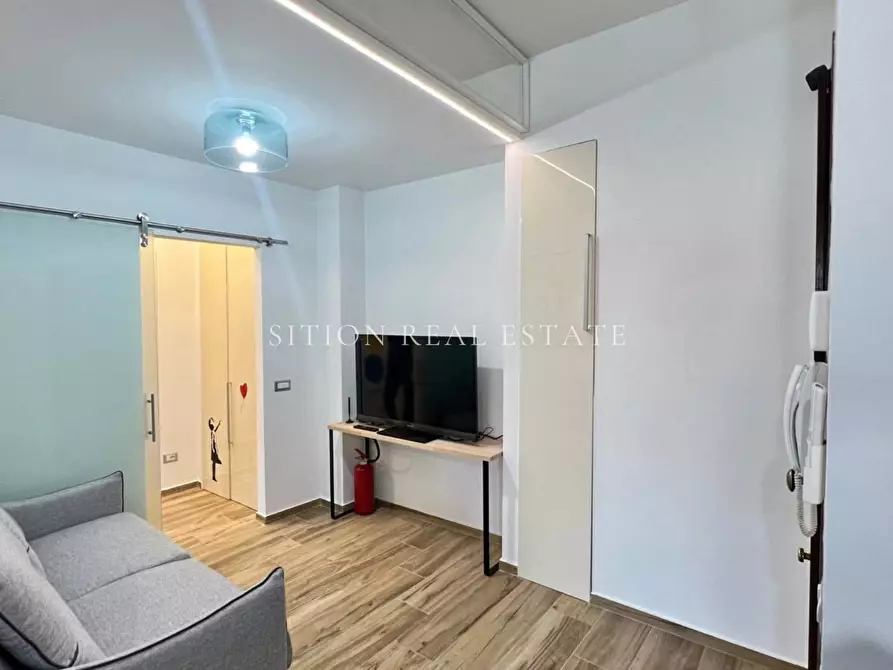 Immagine 7 di Appartamento in vendita  in Viale Luigi Torelli 8 a Milano