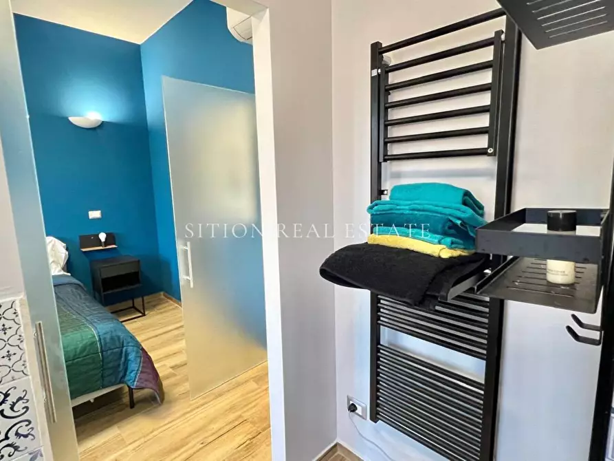 Immagine 21 di Appartamento in vendita  in Viale Luigi Torelli 8 a Milano