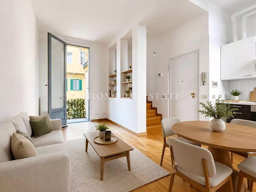 Immagine 1 di Villa in vendita  in Via Giovanni Rasori 7 a Milano