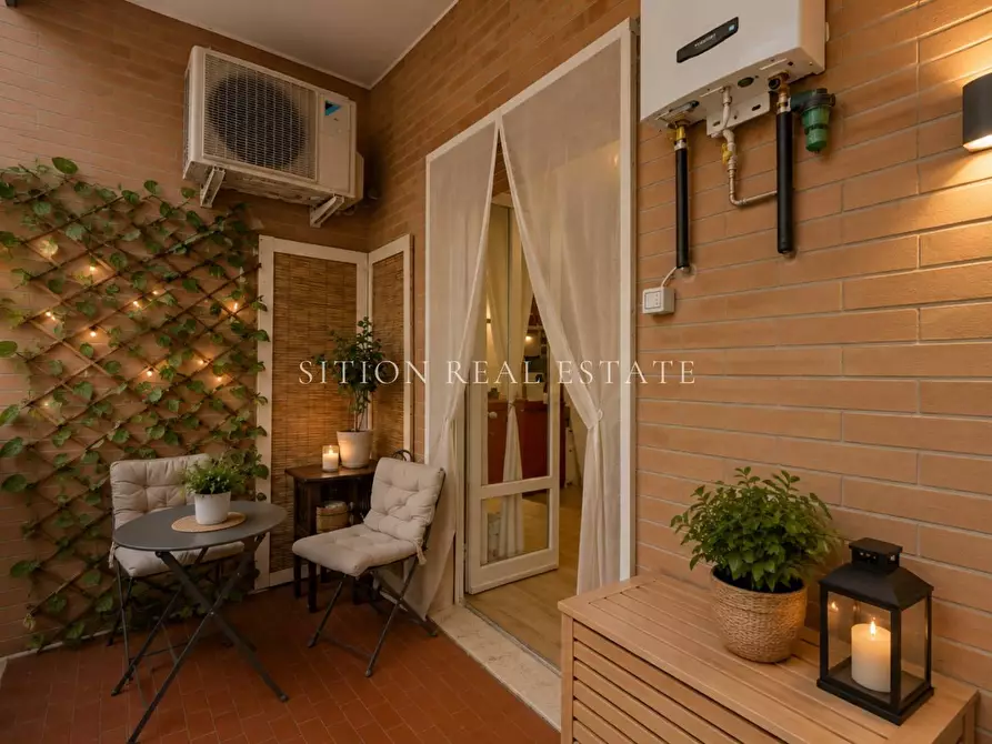 Immagine 17 di Appartamento in vendita  in Via Isocrate 22 a Milano