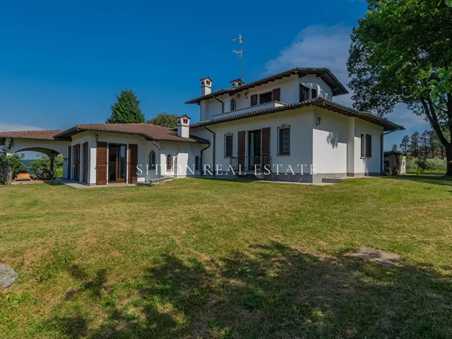 Immagine 14 di Rustico / casale in vendita  in Via della Novaglia 1 a Barasso