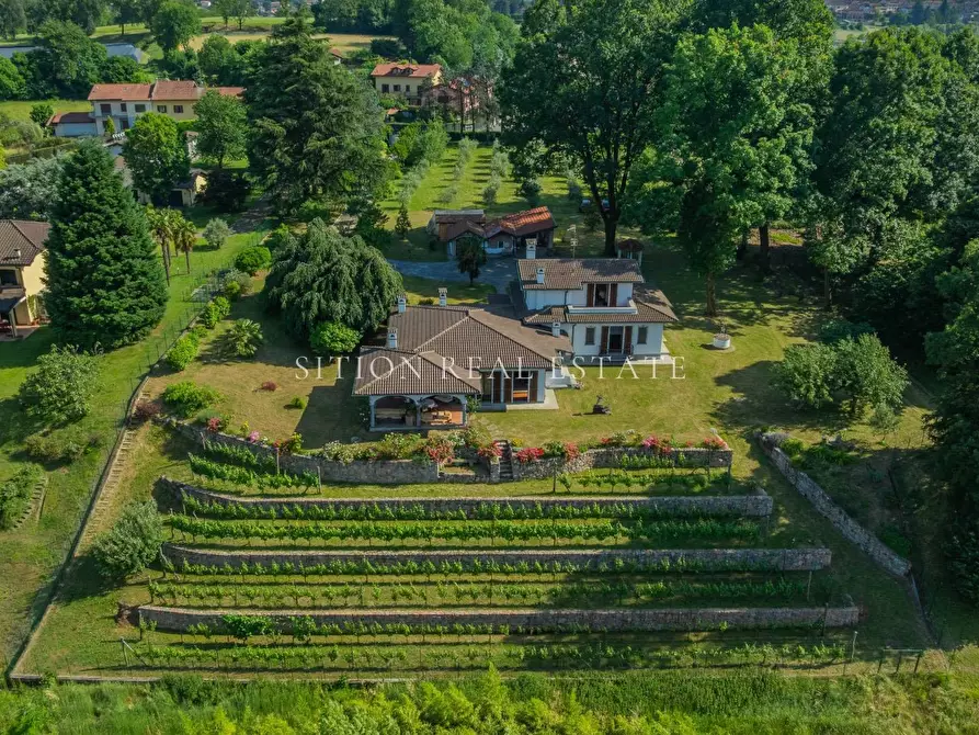 Immagine 3 di Rustico / casale in vendita  in Via della Novaglia 1 a Barasso