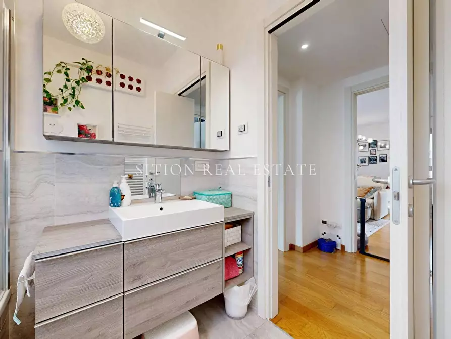 Immagine 11 di Appartamento in vendita  in Via Porretta 53 a Milano