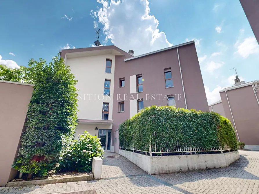 Immagine 59 di Appartamento in vendita  in Via Porretta 53 a Milano
