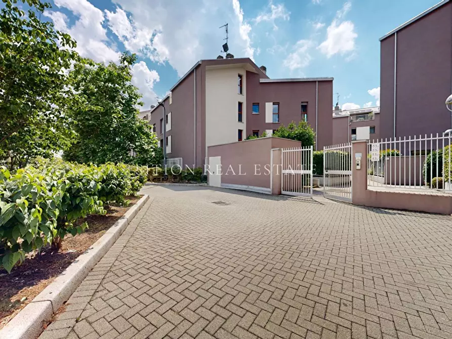 Immagine 62 di Appartamento in vendita  in Via Porretta 53 a Milano