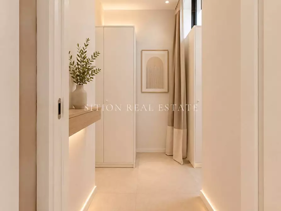 Immagine 12 di Appartamento in vendita  in Via Ebro 11 a Milano