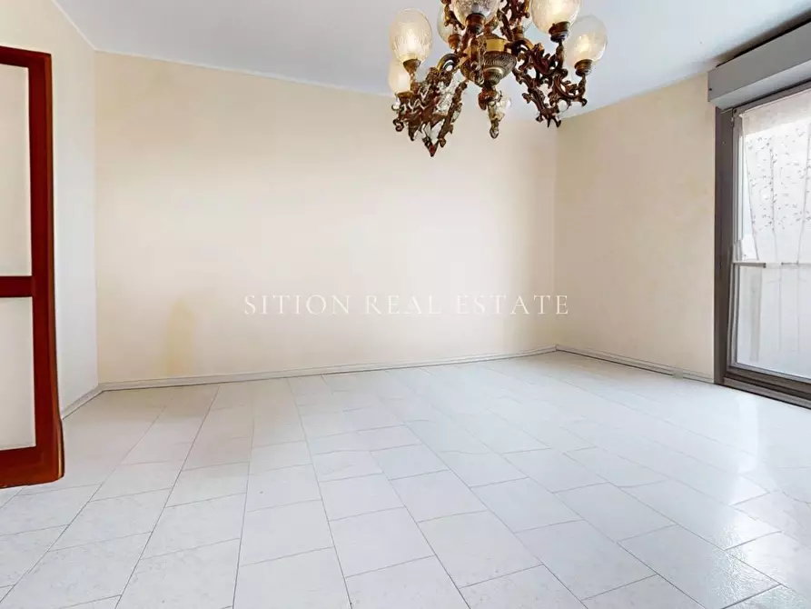 Immagine 3 di Appartamento in vendita  in Via Beltrame Cristiani 19 a Milano