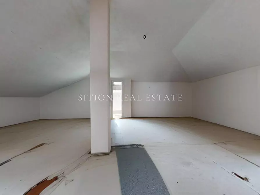 Immagine 38 di Villa in vendita  in Via Alfredo Di Dio 4 a Dairago