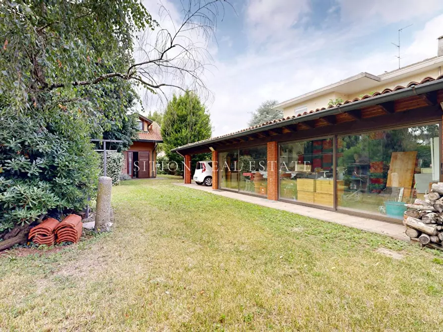 Immagine 56 di Villa in vendita  in Via Alfredo Di Dio 4 a Dairago