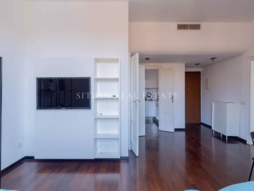 Immagine 9 di Appartamento in vendita  in Via Eugenio Villoresi 16 a Milano