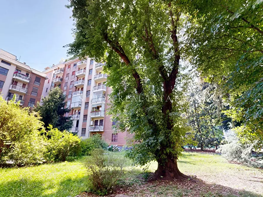 Immagine 20 di Appartamento in vendita  in Viale Famagosta 30 a Milano