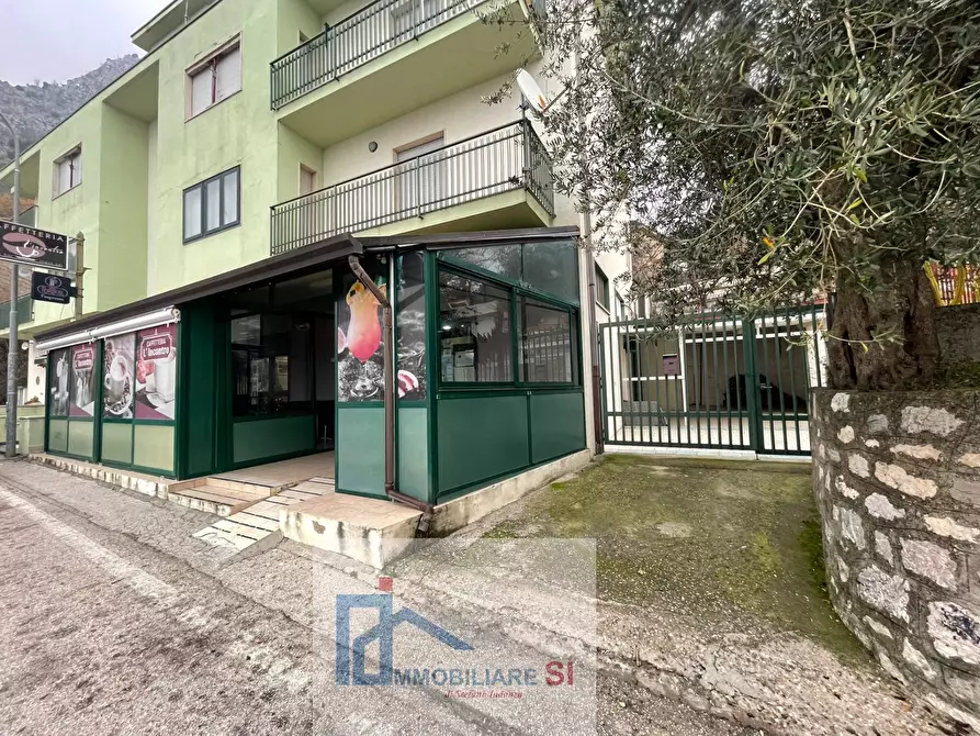 Immagine 20 di Attività commerciale in vendita  in Via Silvio Pedicini a Foglianise