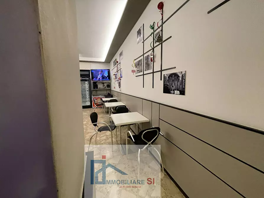 Immagine 14 di Attività commerciale in vendita  in Via Silvio Pedicini a Foglianise
