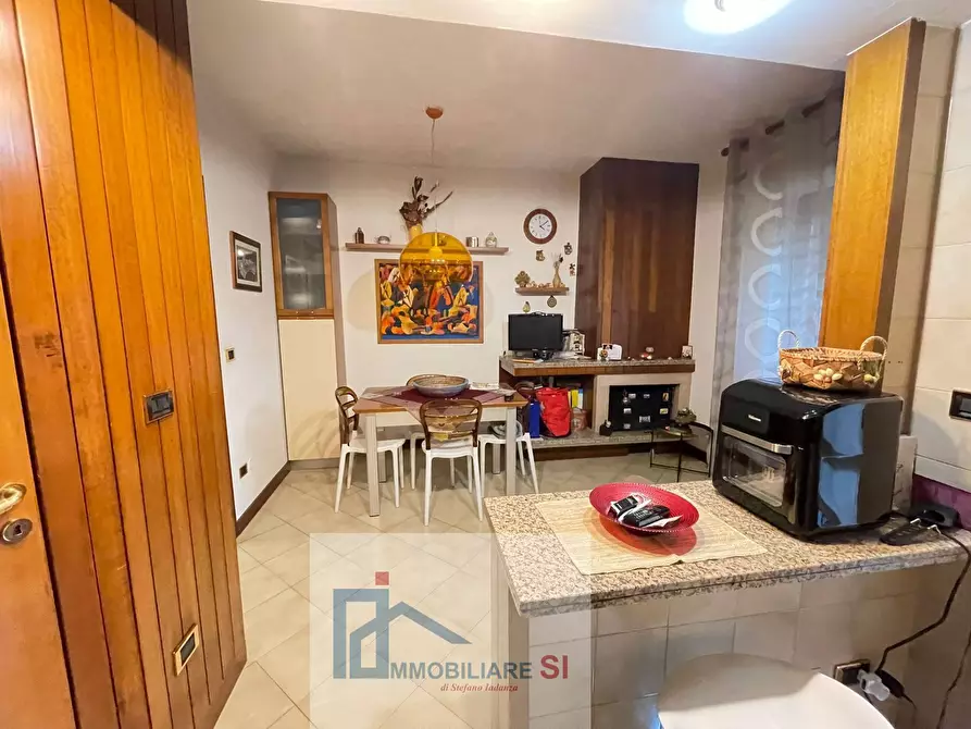 Immagine 8 di Appartamento in vendita  in Via Albert Einstein a Benevento