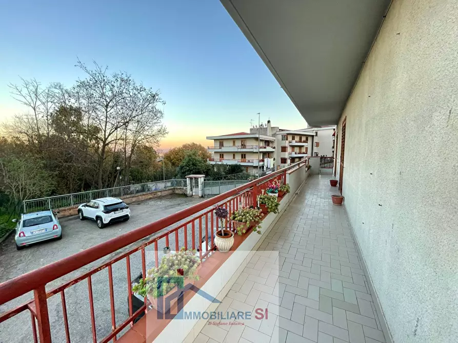 Immagine 1 di Appartamento in vendita  in Via Albert Einstein a Benevento