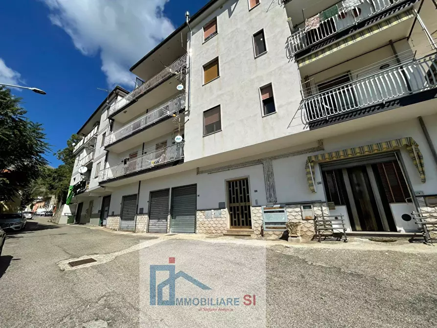 Immagine 25 di Appartamento in vendita  in Via Leschito a Foglianise