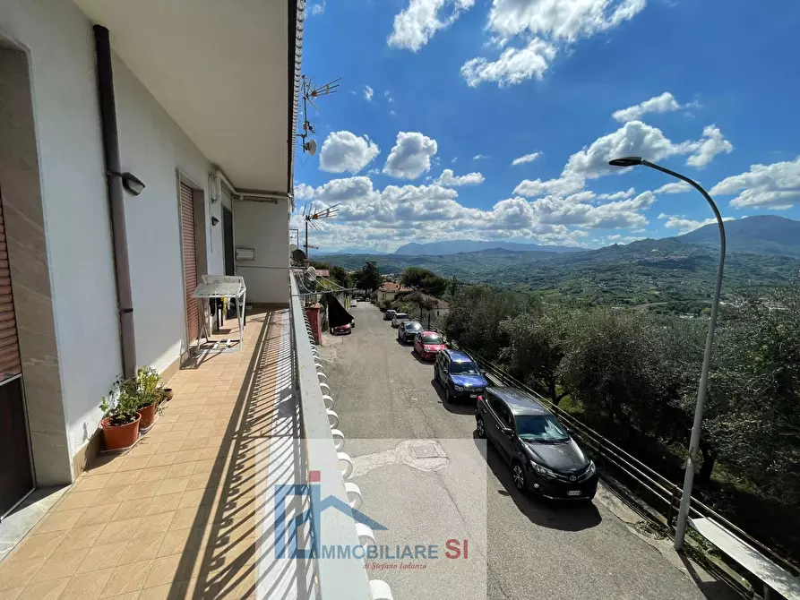 Immagine 2 di Appartamento in vendita  in Via Leschito a Foglianise