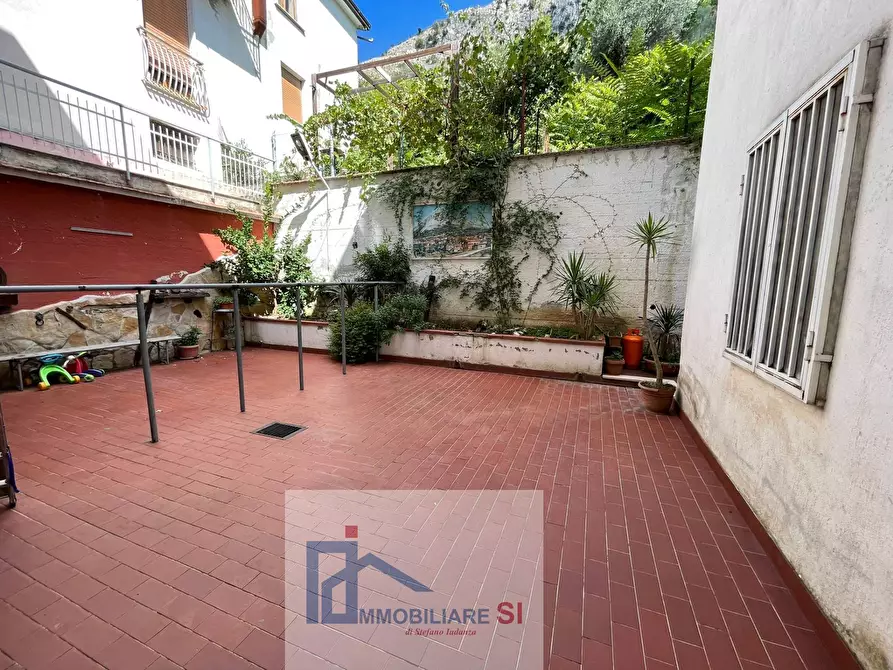 Immagine 1 di Appartamento in vendita  in Via Leschito a Foglianise