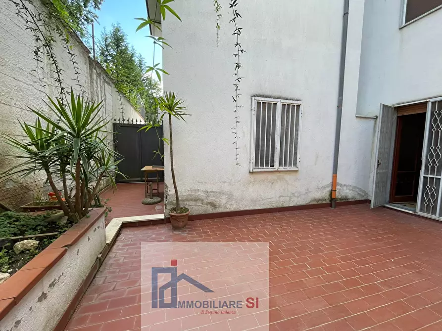 Immagine 14 di Appartamento in vendita  in Via Leschito a Foglianise