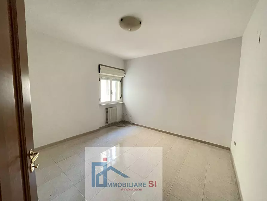 Immagine 15 di Appartamento in vendita  in Via Fratelli Rosselli a Benevento