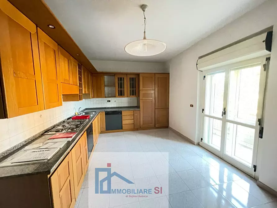 Immagine 11 di Appartamento in vendita  in Via Fratelli Rosselli a Benevento