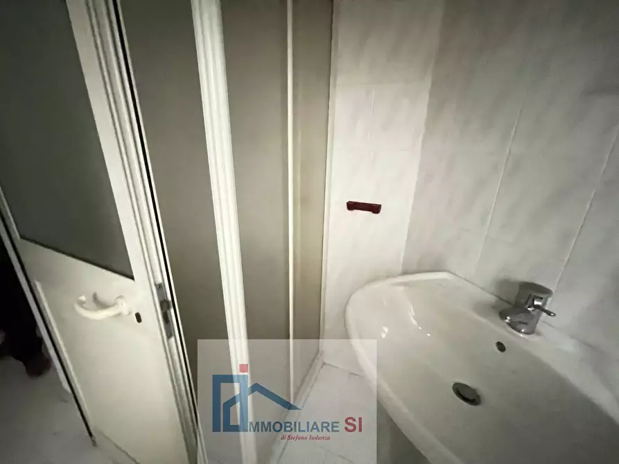 Immagine 39 di Appartamento in vendita  in Via Fratelli Rosselli a Benevento