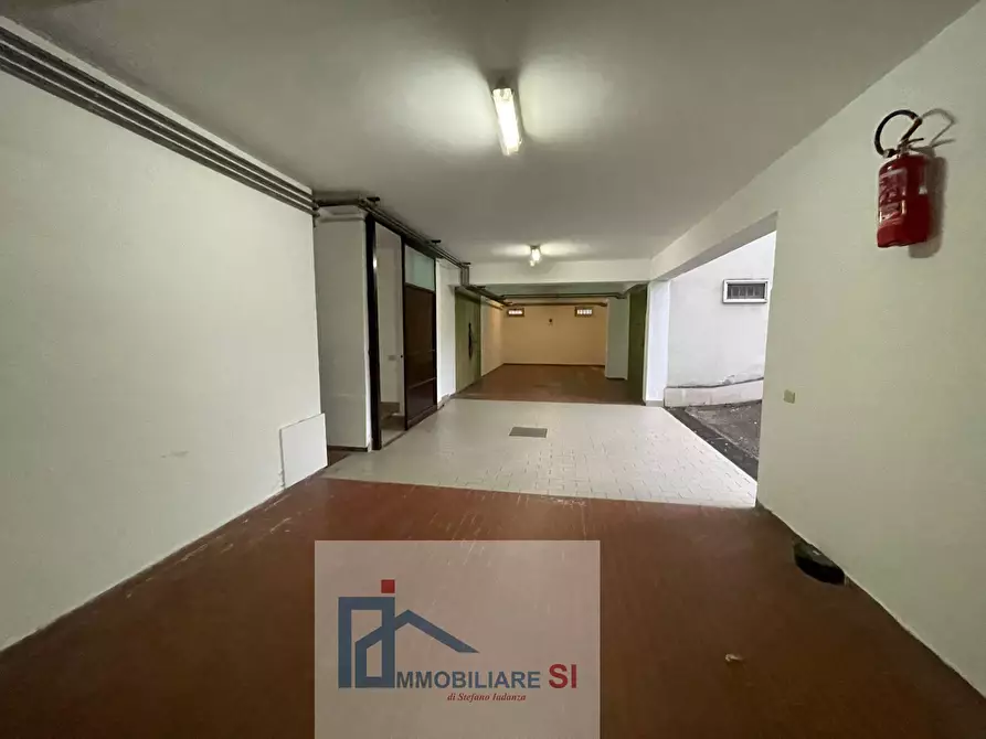 Immagine 43 di Appartamento in vendita  in Via Fratelli Rosselli a Benevento