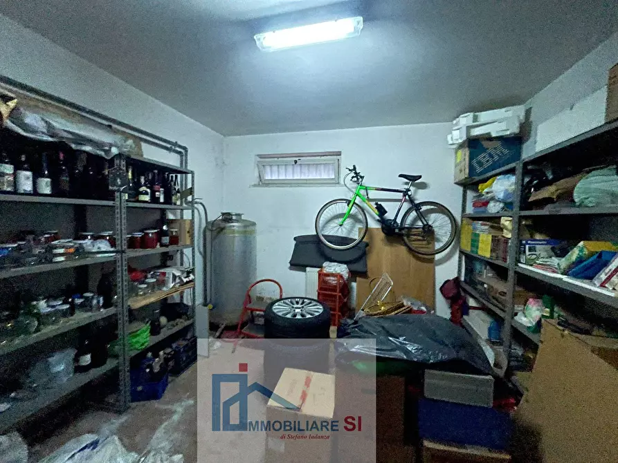 Immagine 46 di Appartamento in vendita  in Via Fratelli Rosselli a Benevento