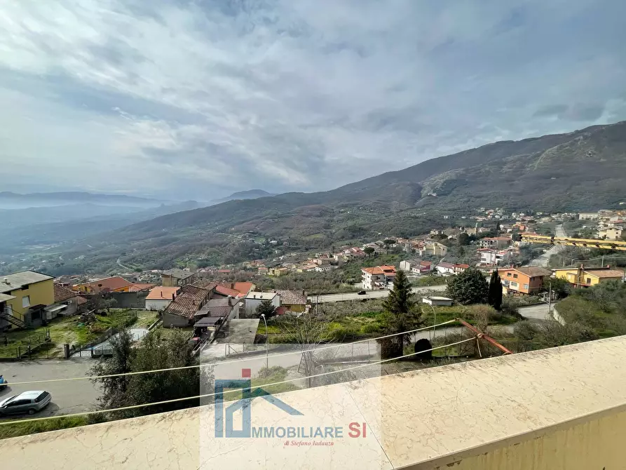 Immagine 6 di Casa semindipendente in vendita  in Via Fuschi di Sopra a Vitulano