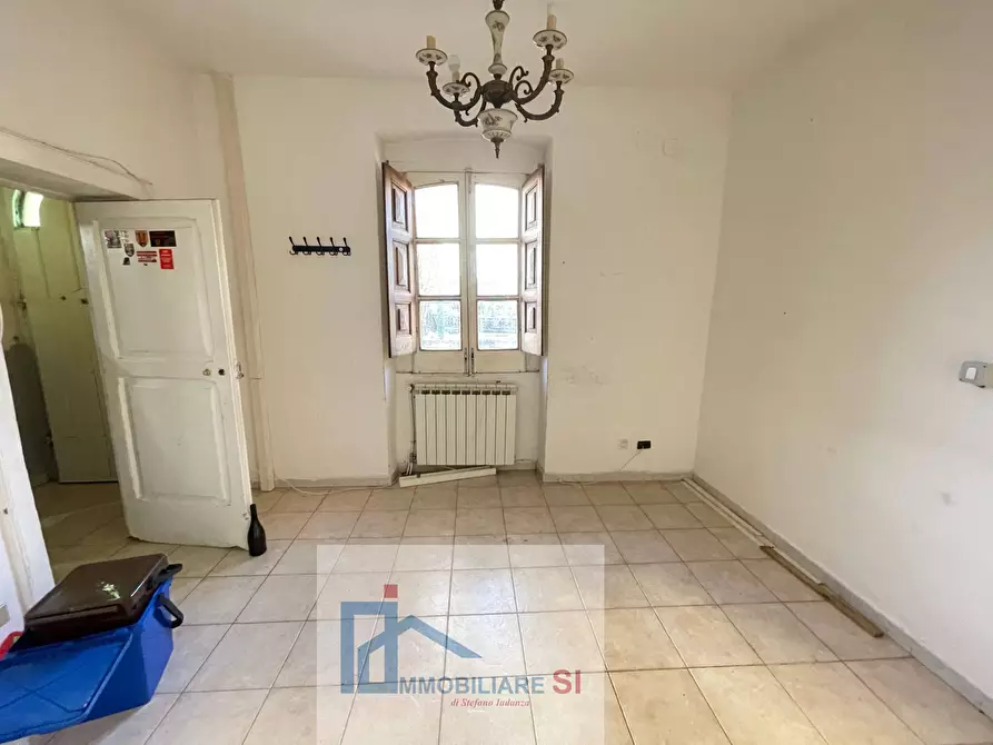 Immagine 19 di Casa semindipendente in vendita  in Piazza San Giuseppe a Sant'angelo A Cupolo