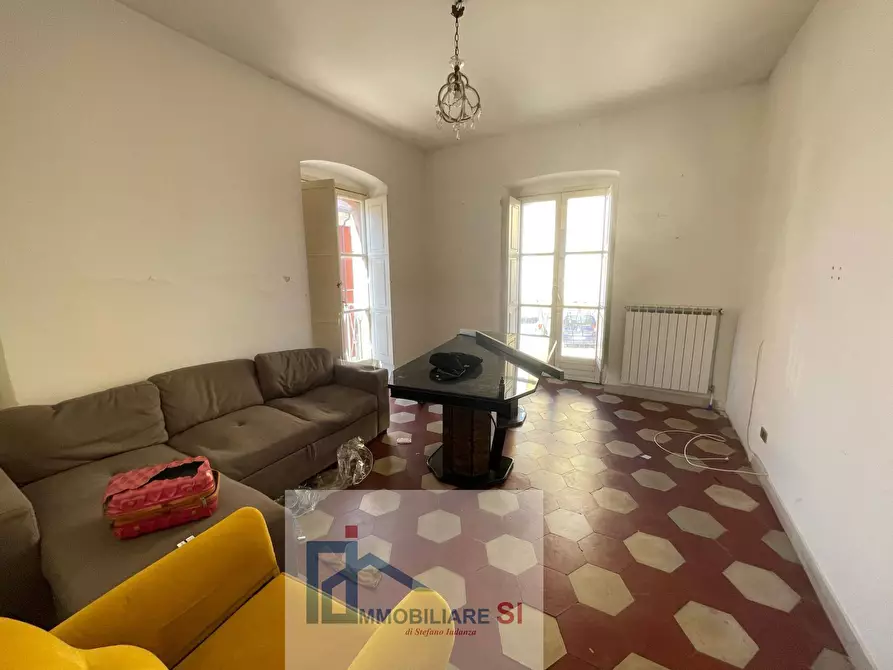 Immagine 33 di Casa semindipendente in vendita  in Piazza San Giuseppe a Sant'angelo A Cupolo